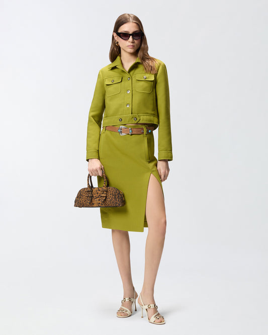 Cropped jacket with topstitching