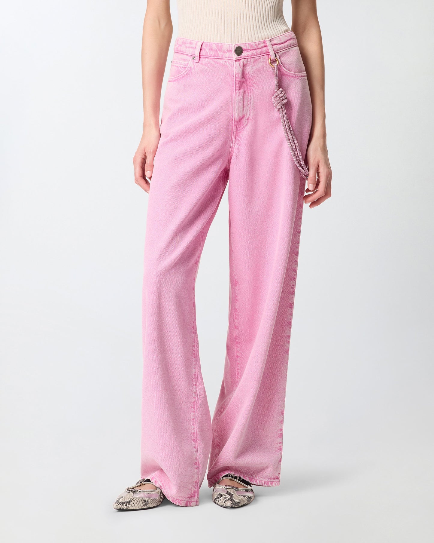 Jeans with jewel cord
