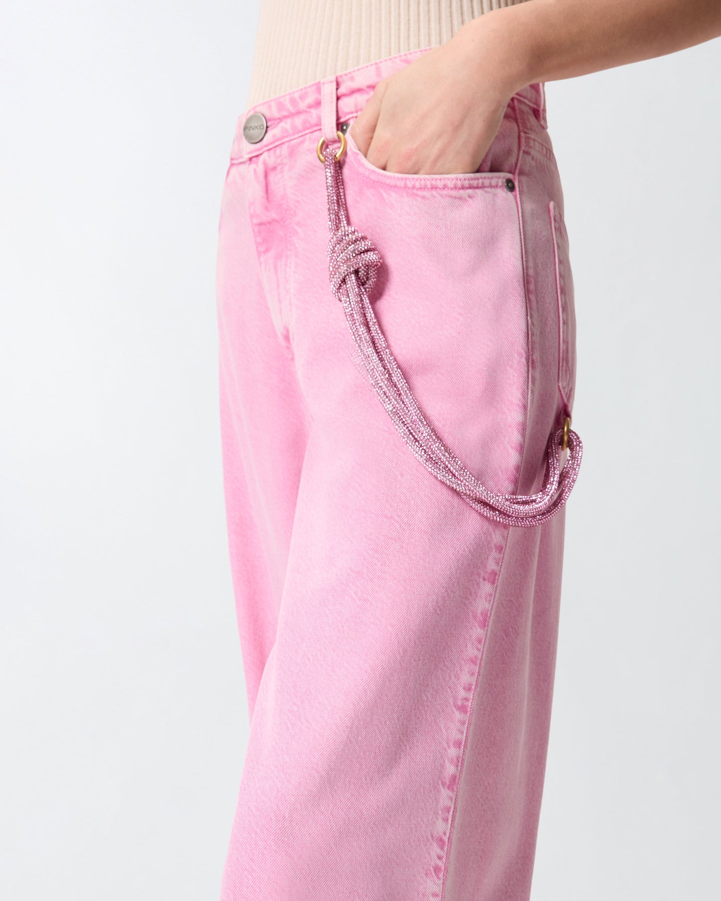 Jeans with jewel cord