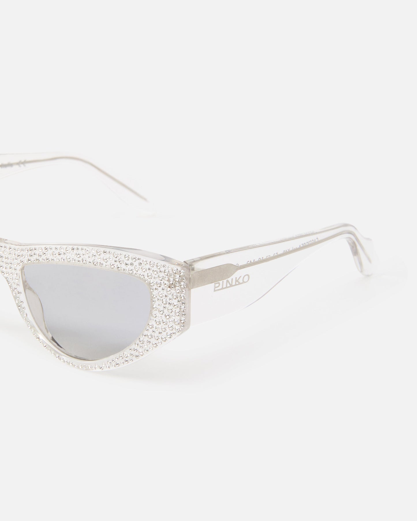Cat-eye sunglasses with rhinestones