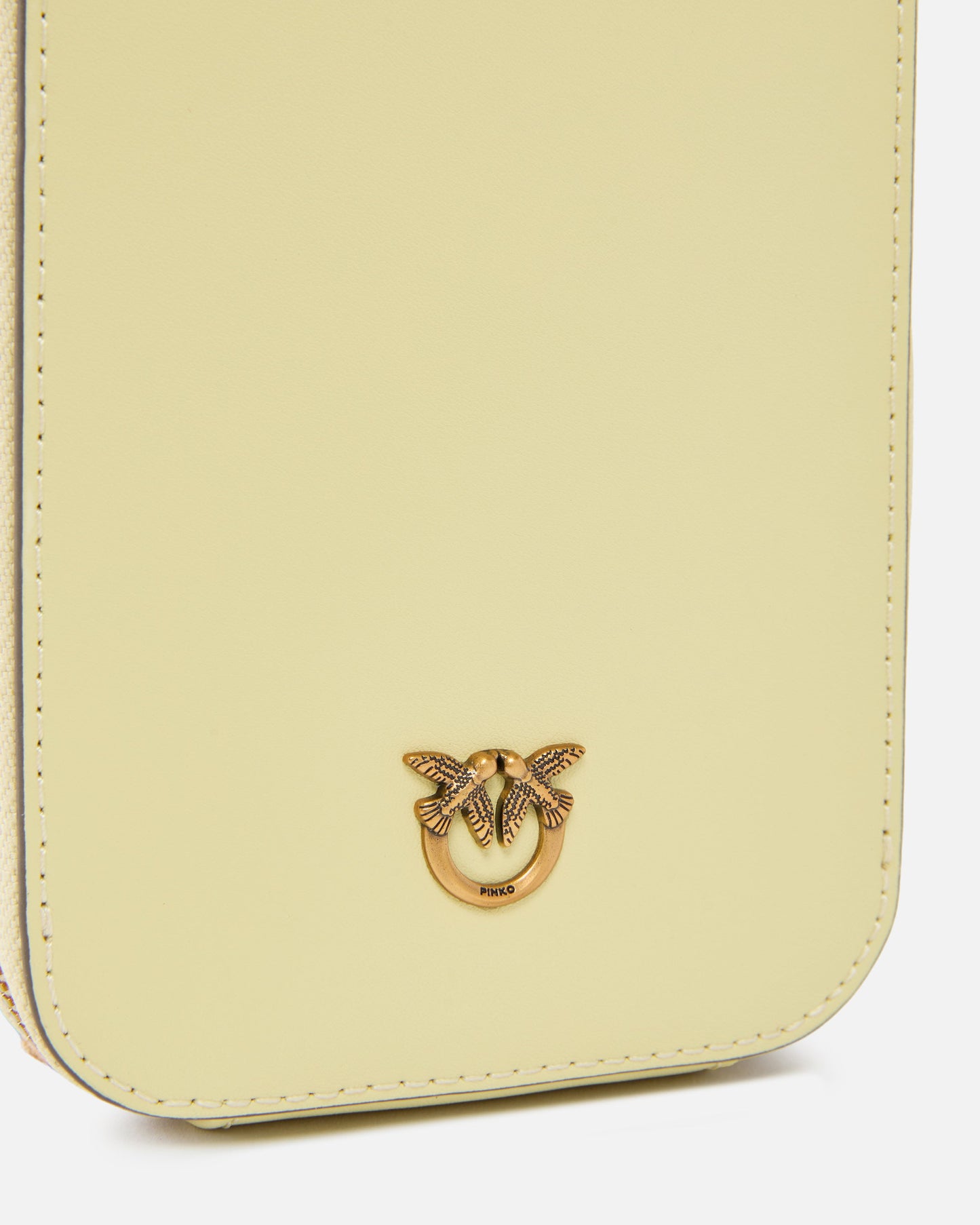 Zip-around leather smartphone case