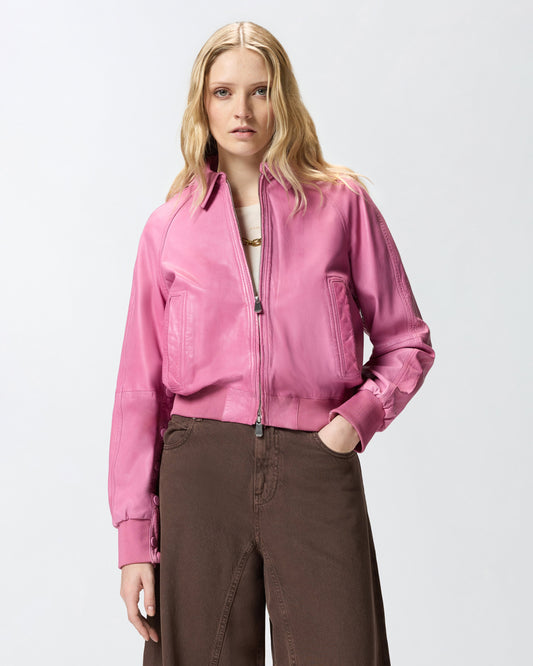 Bomber jacket in vintage leather