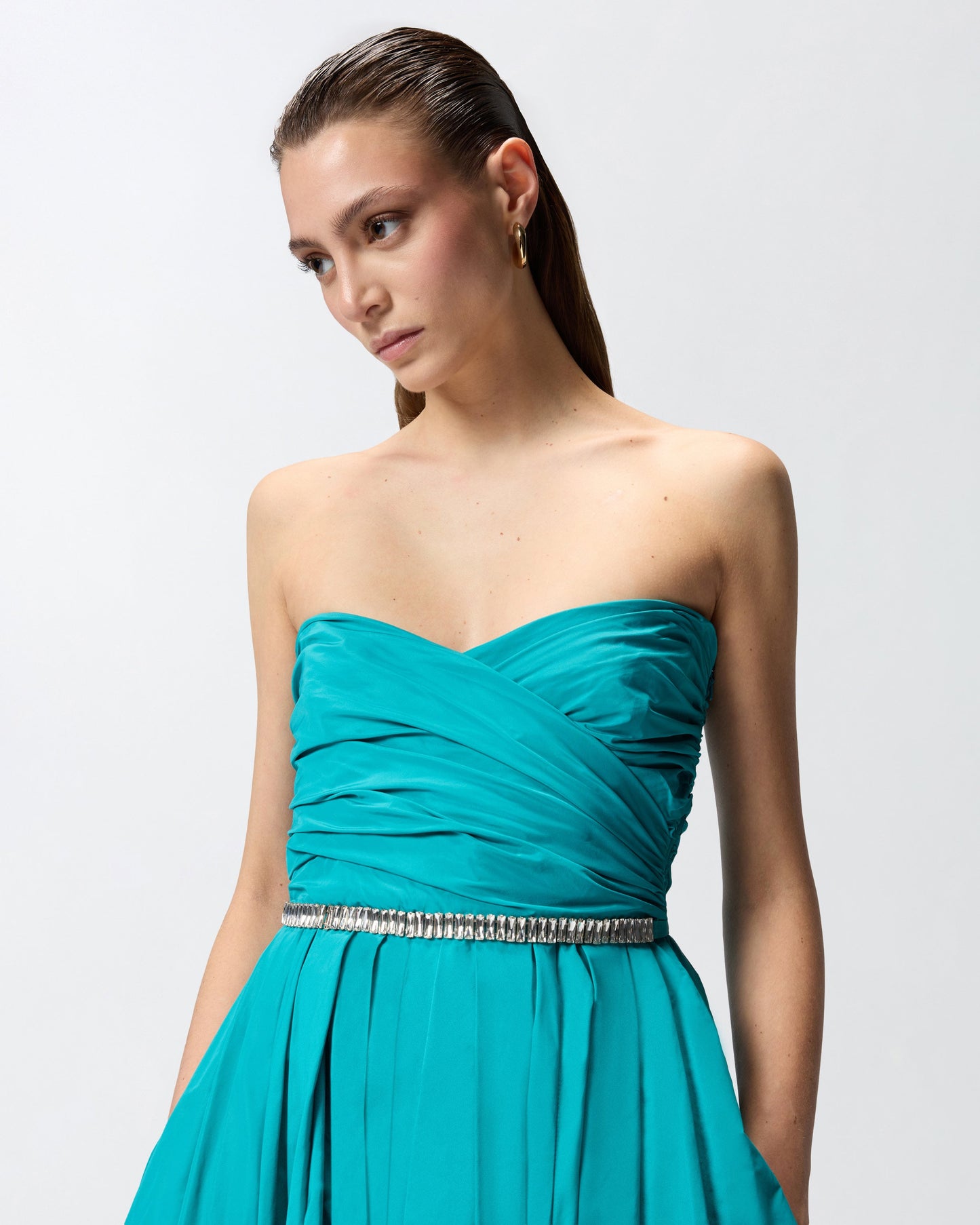Elegant long dress with jewel belt