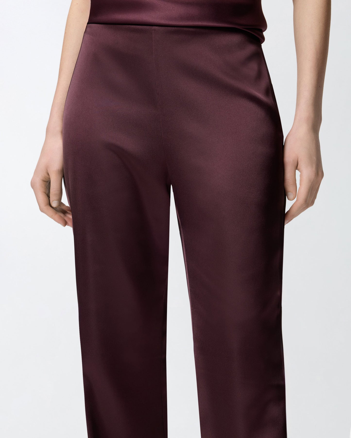 Flared trousers in satin
