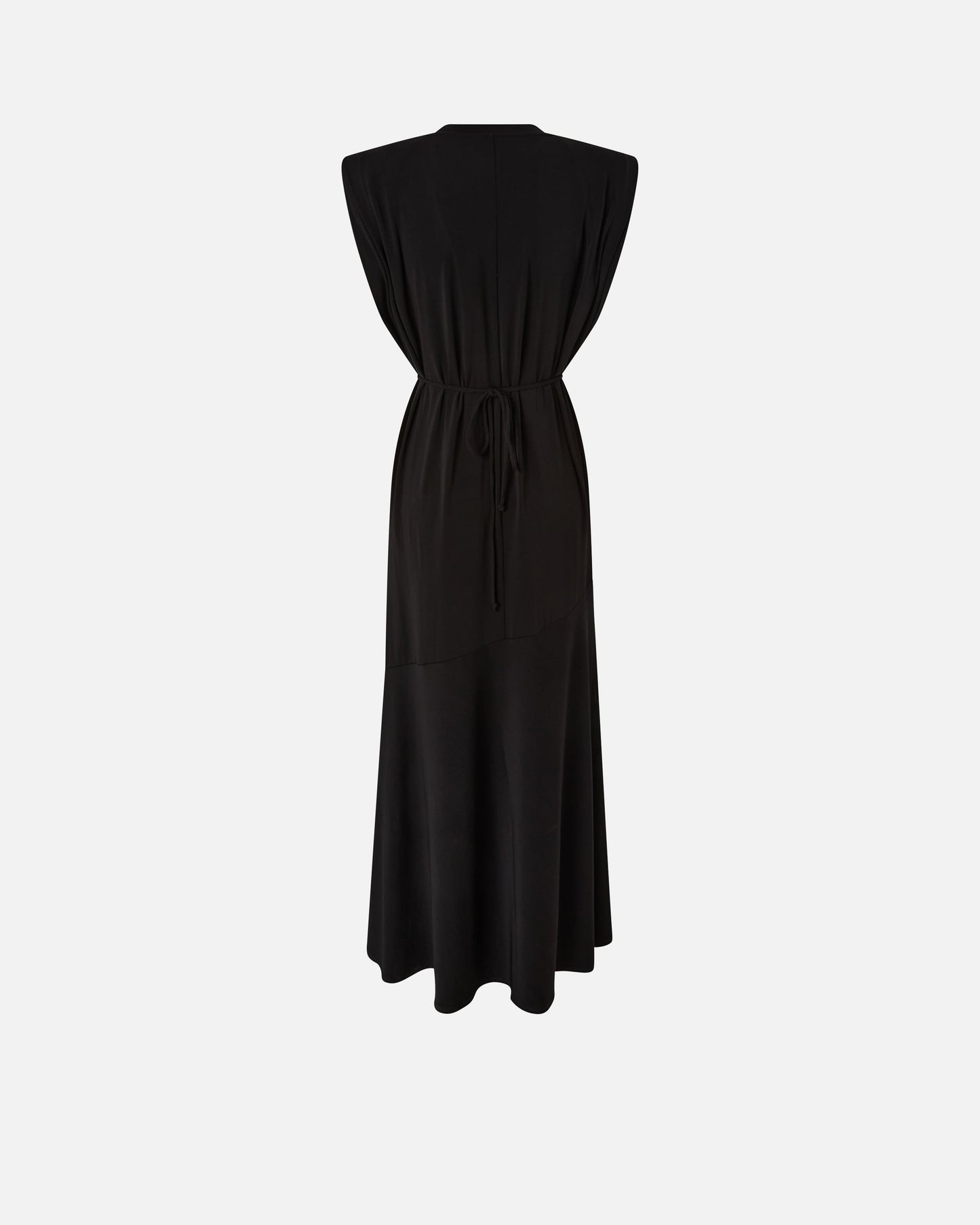 Sleeveless long dress with chain