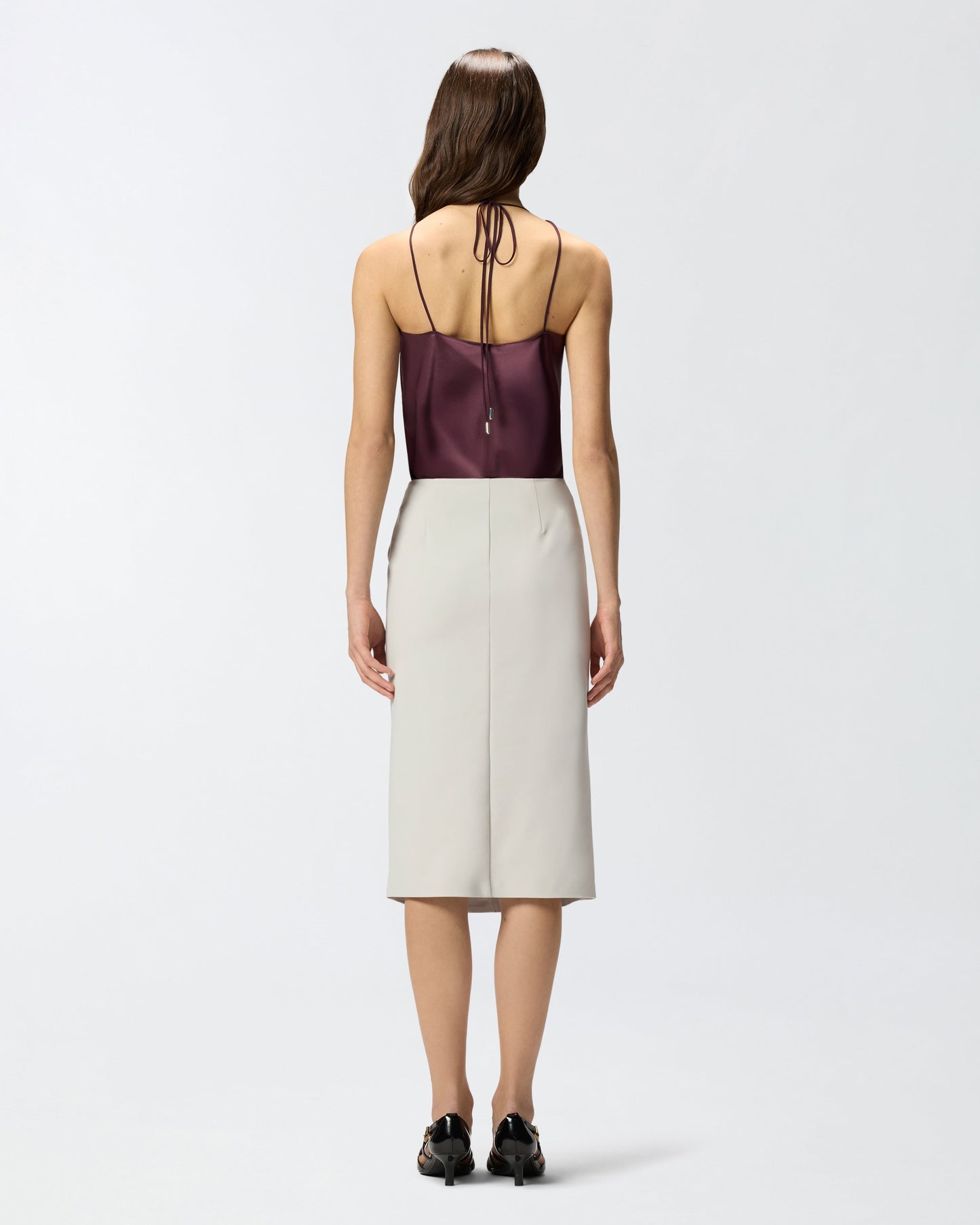 Top in satin with halterneck
