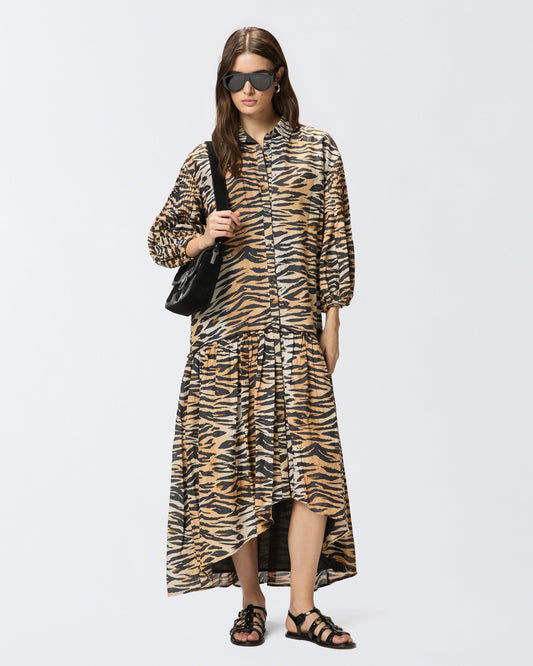 Long dress with buttons and animal print