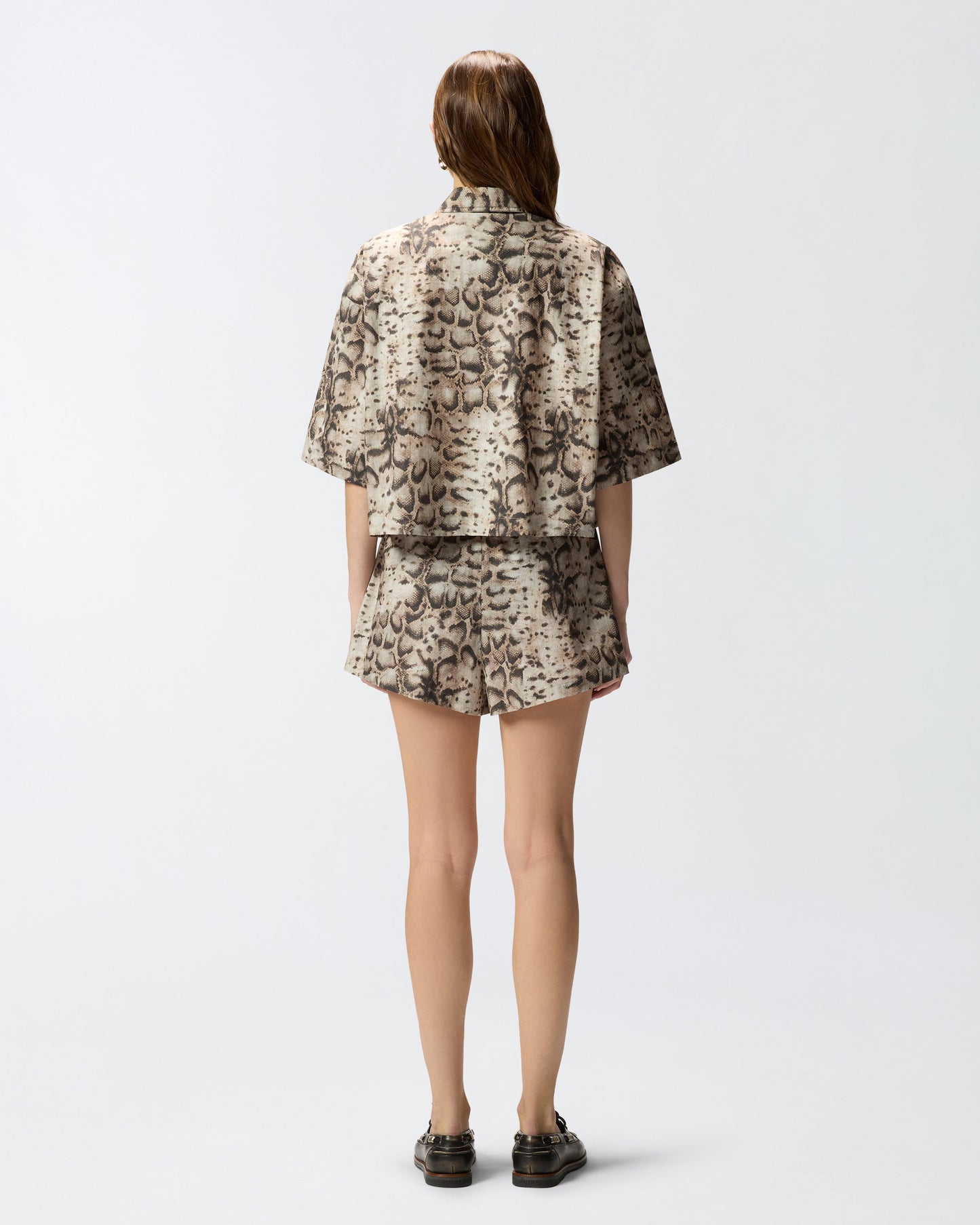 Cropped printed shirt with metallic details