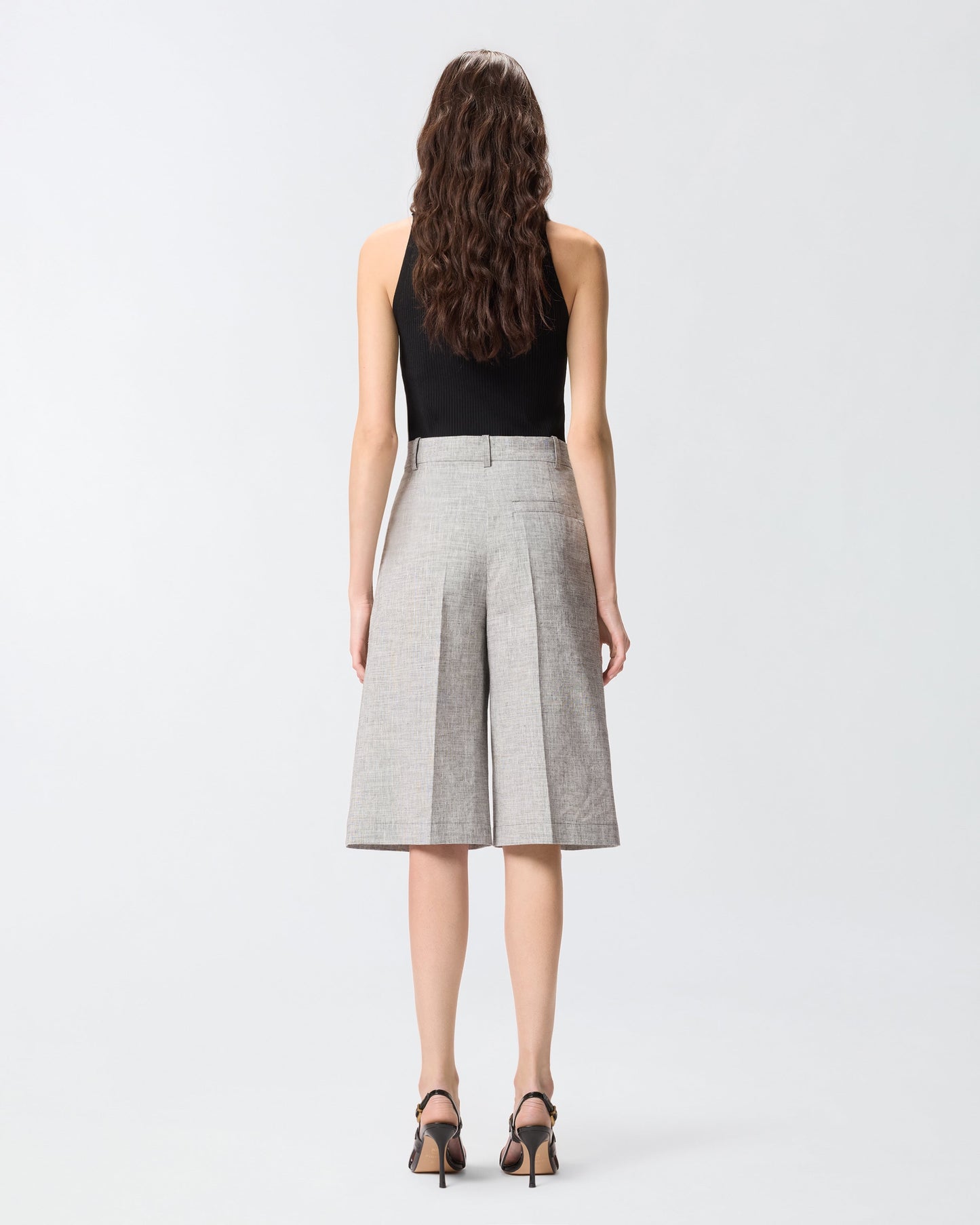 Slub shorts with pressed pleat detail