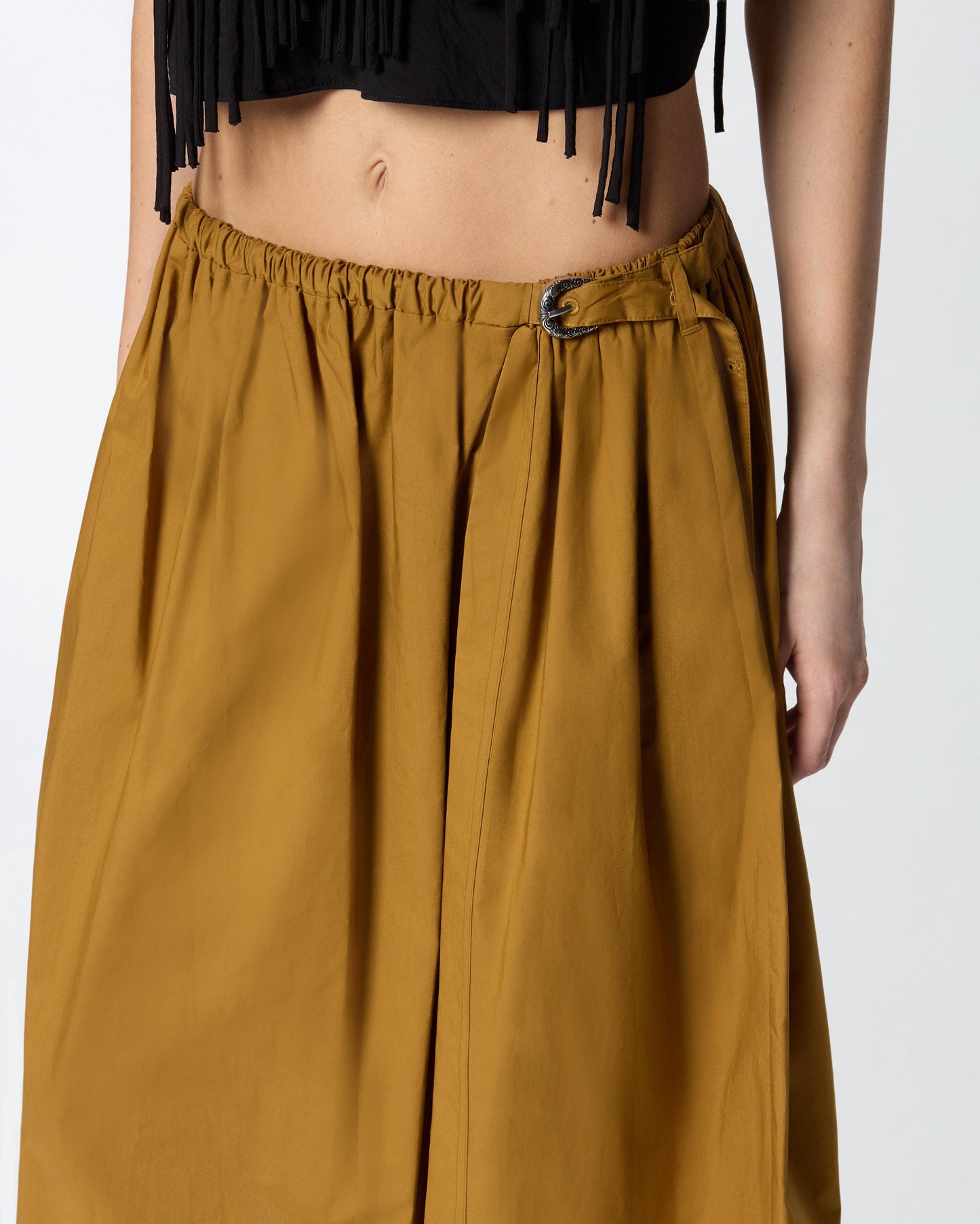 Midi skirt with slit and Texan buckle