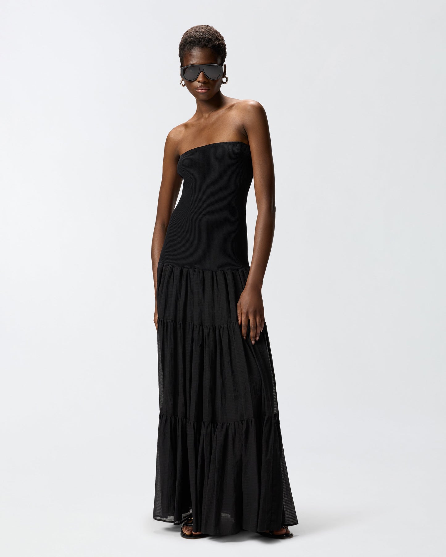 Long dress with ribbed top and flounced skirt