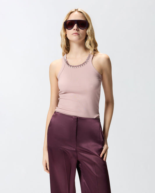Ribbed top with bejewelled embellishment