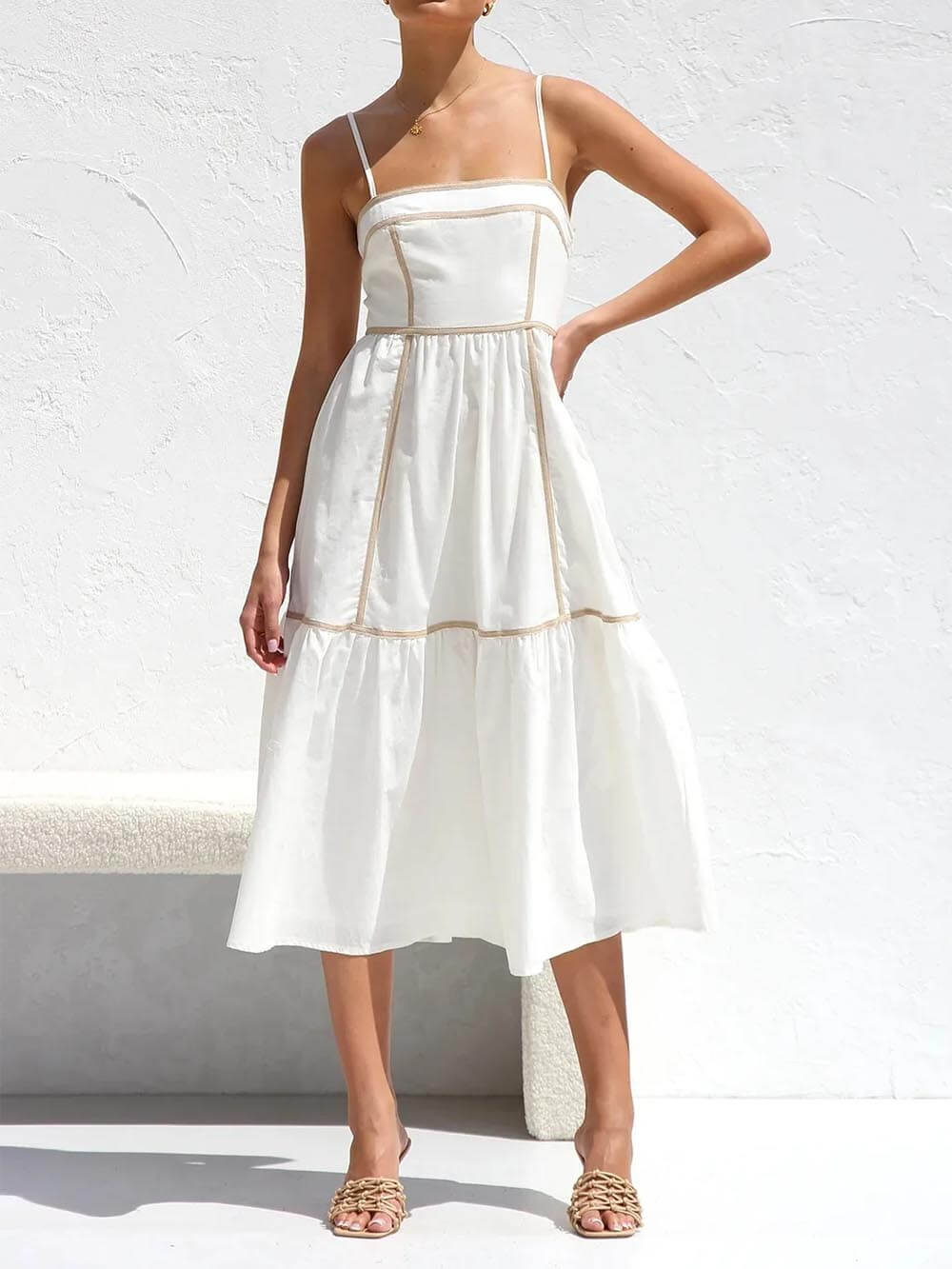 Midikleid mit Kontrastbesatz und verstellbaren Trägern