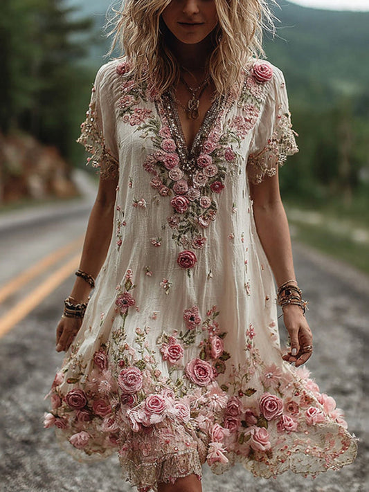 Kurzärmeliges Kleid mit Vintage-Blumenstickerei