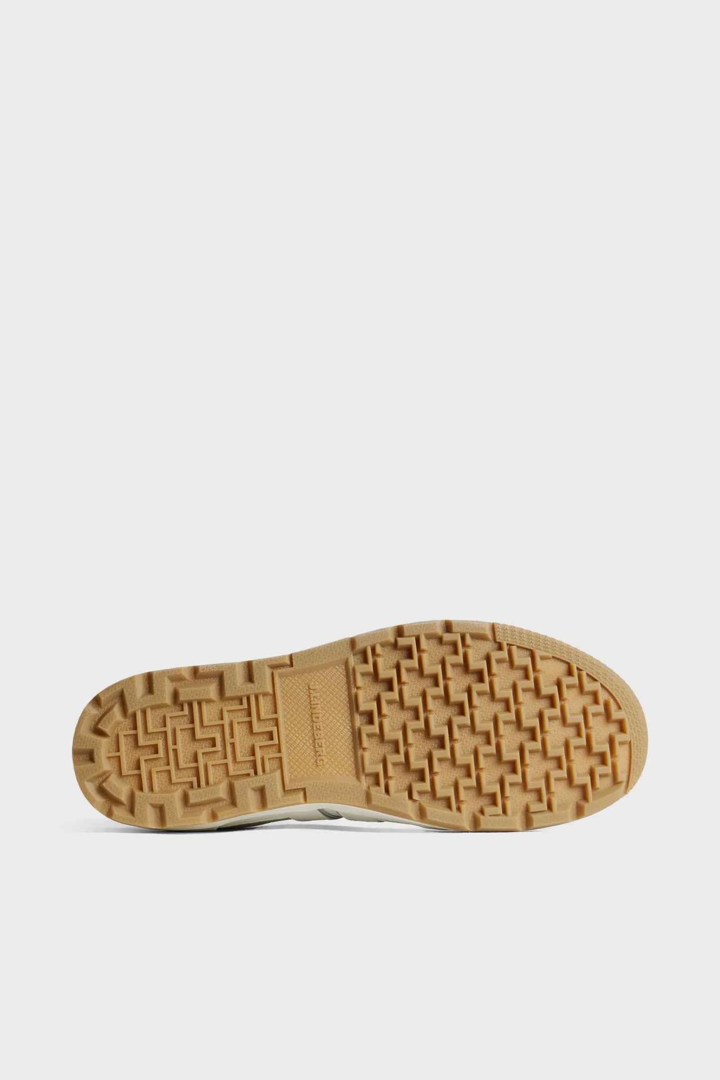 Ace Low-Top Golf Sneaker W / White