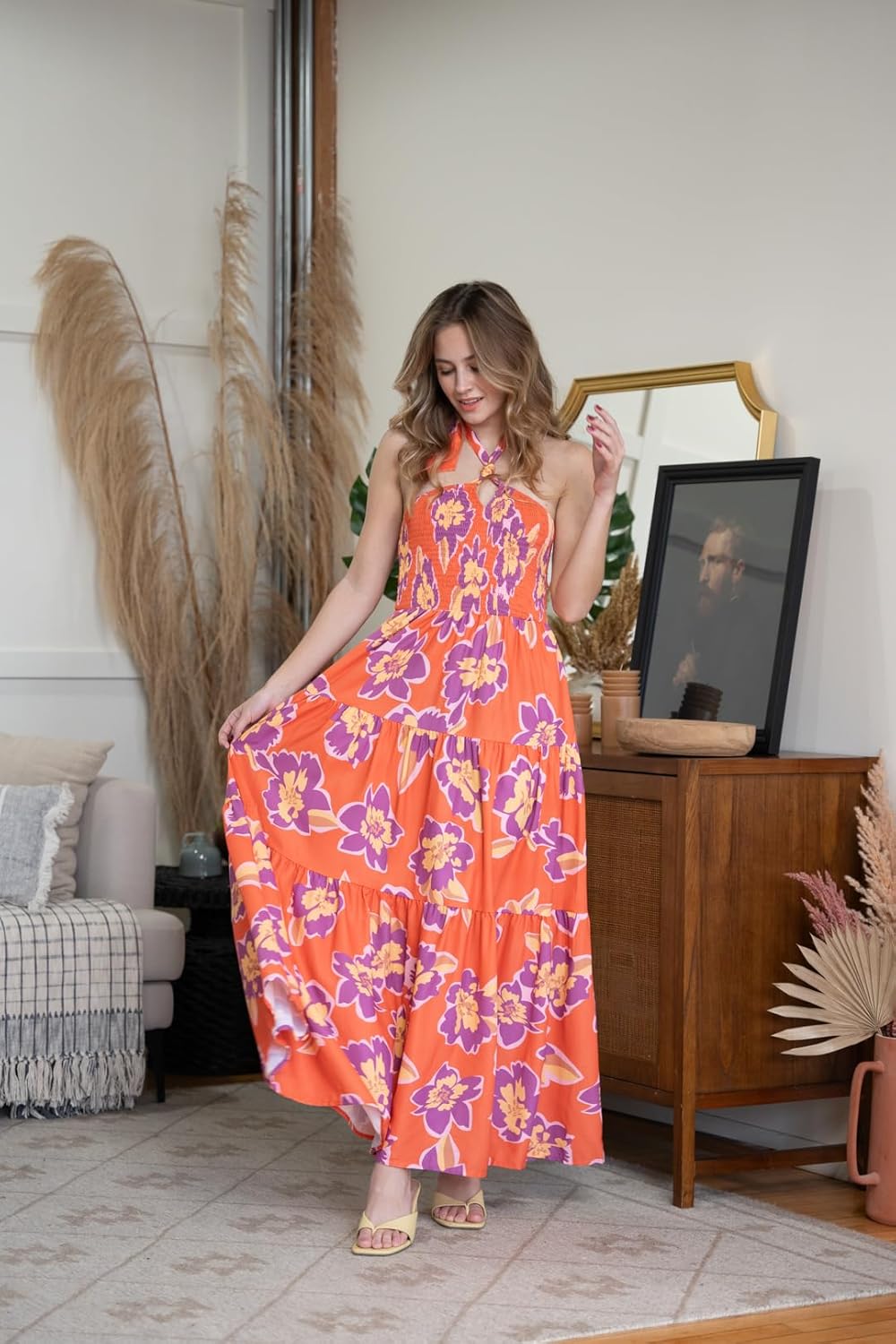 GRACE KARIN Damen Sommerkleider 2025 Neckholder Ärmellos Gesmoktes Rückenloses Cut-Out Blumenmuster Fließendes A-Linien Maxikleid
