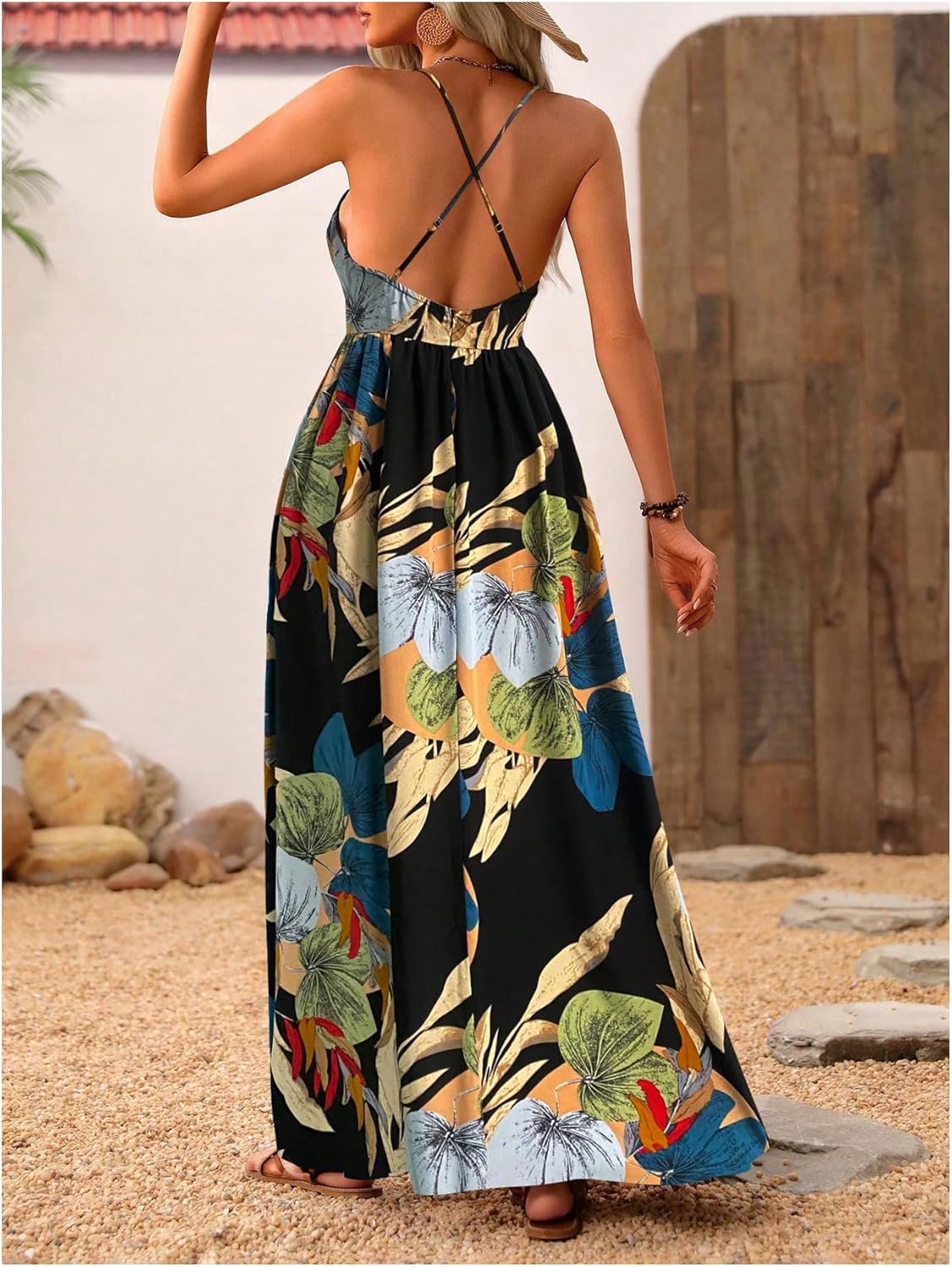 MakeMeChic Damen Boho V-Ausschnitt Ärmelloses Maxi-Sommerkleid Geblümt Kreuz und quer rückenfrei Ausgestelltes Cami-Kleid