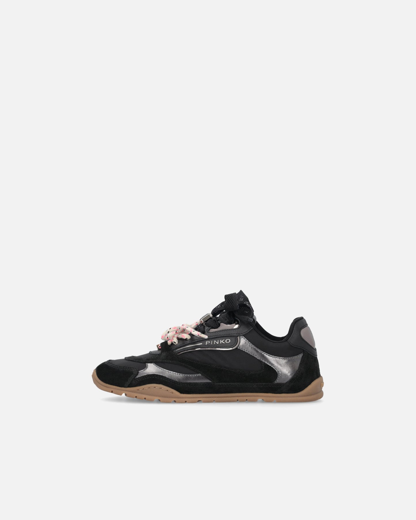 Sneakers with double laces and logo details