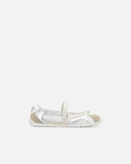 Sporty ballet flats with inserts and logo lettering