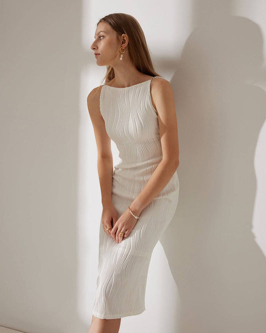 Das Cami-Kleid mit Wasserwellenstruktur